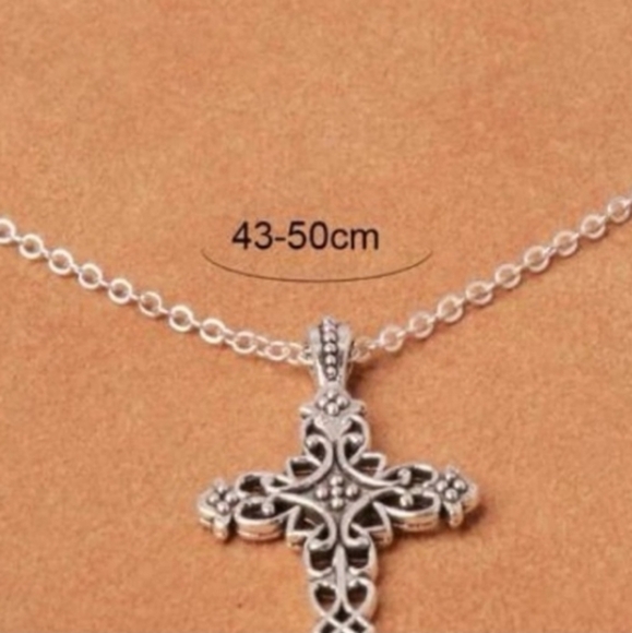Pendant & chain, 𝅺ANTIQUED silver tone Cross Necklace - Picture 2 of 3